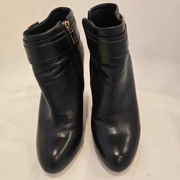 Tory Burch Shoes - Tory Burch wedge ankle boots black Size 8